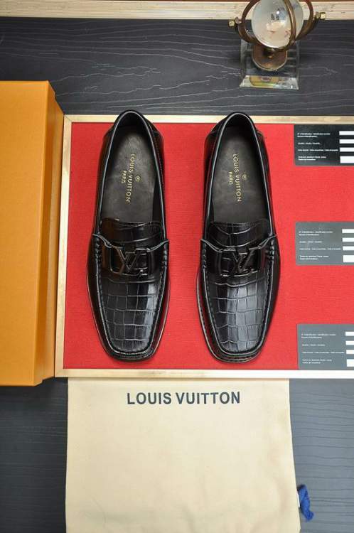 Picture of Louis Vuitton Shoes _SKULVsz38-45hnh030814492
